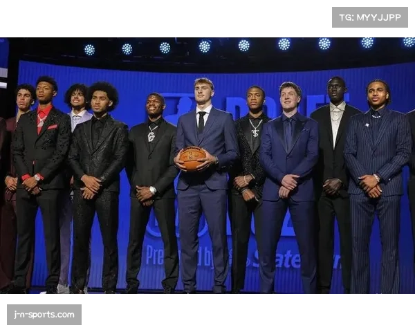 本赛季首位多次两双新秀诞生，弗拉格数据全面引关注