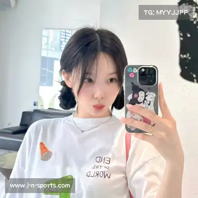 石珺胡